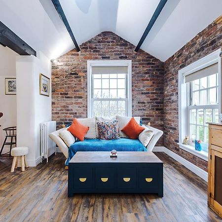 Belvedere House - Serene Countryside Escape - 4 Bedrooms Sleeps 8 Sandbach Extérieur photo
