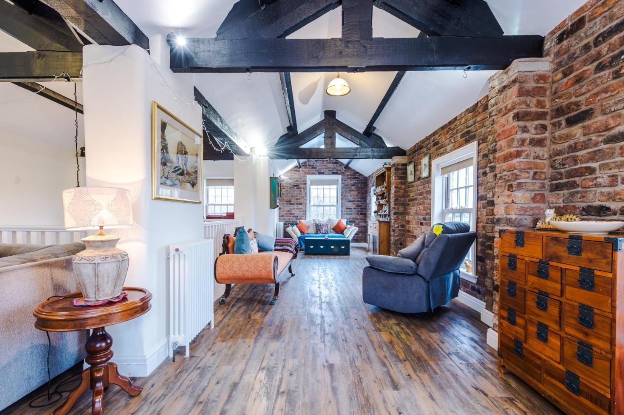 Belvedere House - Serene Countryside Escape - 4 Bedrooms Sleeps 8 Sandbach Extérieur photo