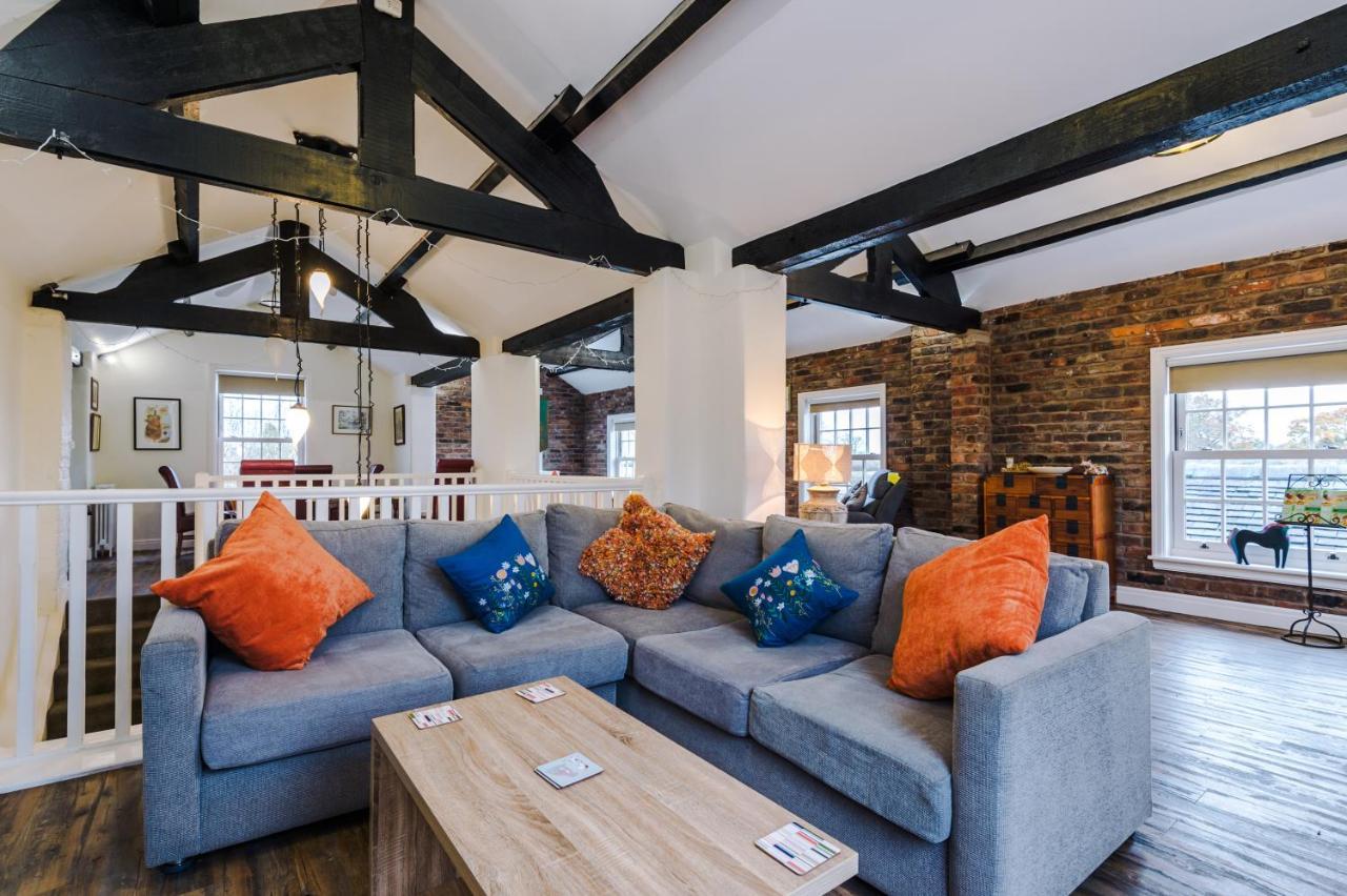 Belvedere House - Serene Countryside Escape - 4 Bedrooms Sleeps 8 Sandbach Extérieur photo