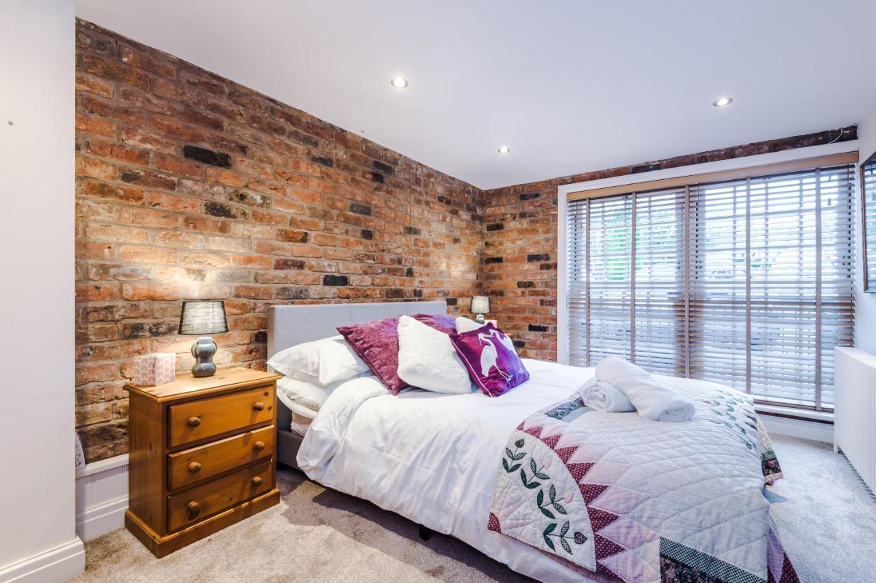 Belvedere House - Serene Countryside Escape - 4 Bedrooms Sleeps 8 Sandbach Extérieur photo